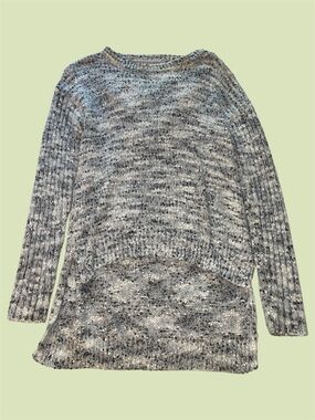 Xhiliration‎ Sweater